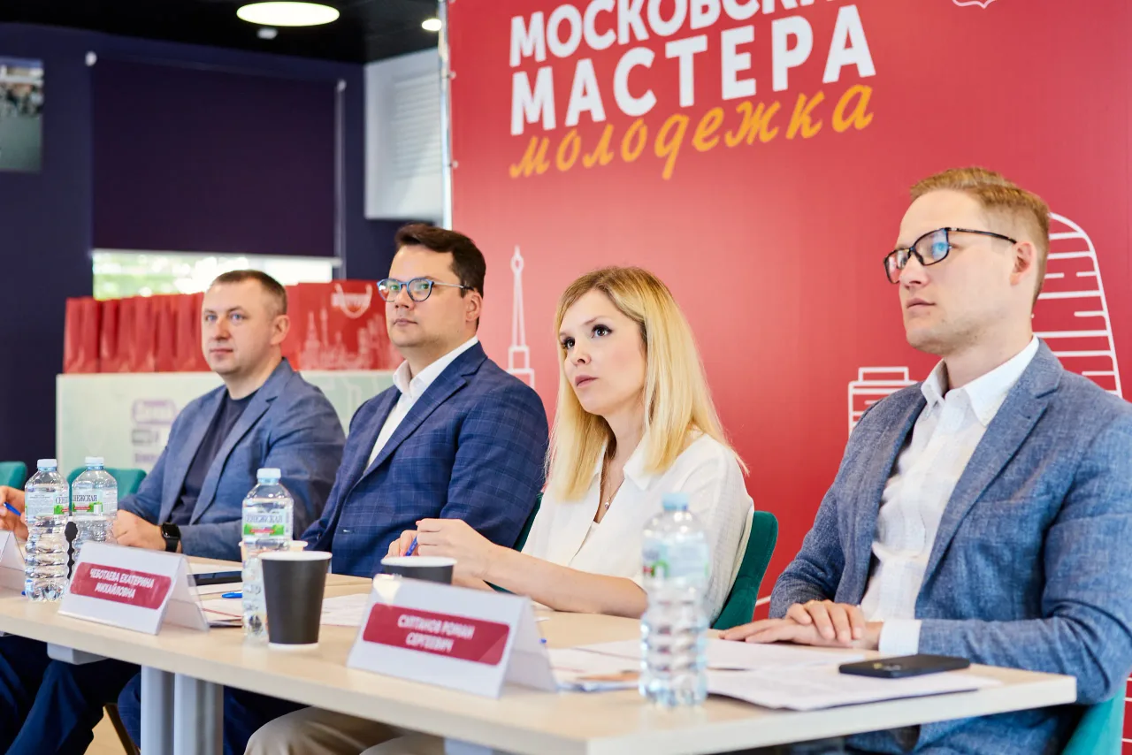 Московские мастера.Молодёжка, кадр 6