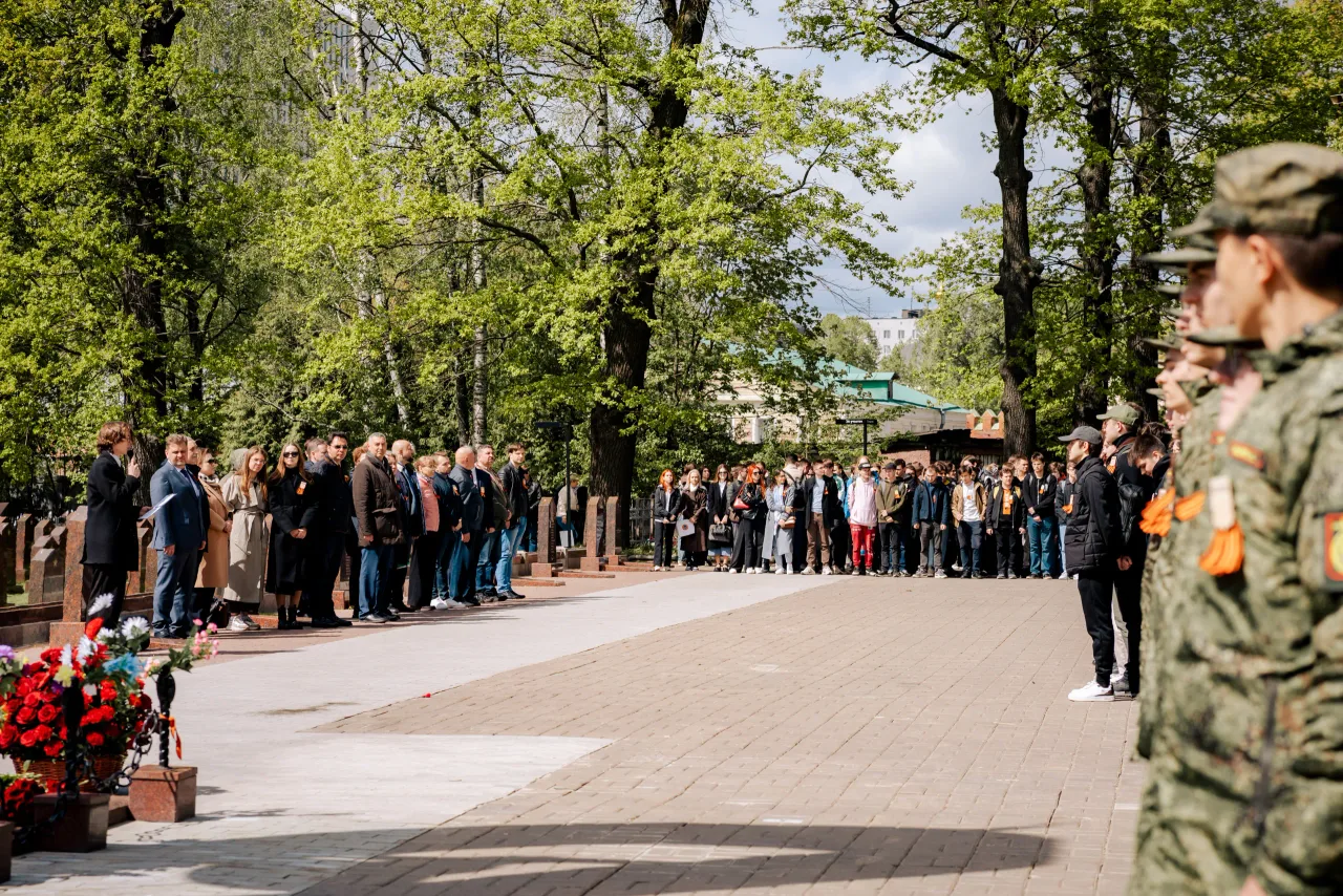 Митинг 9 мая, кадр 21
