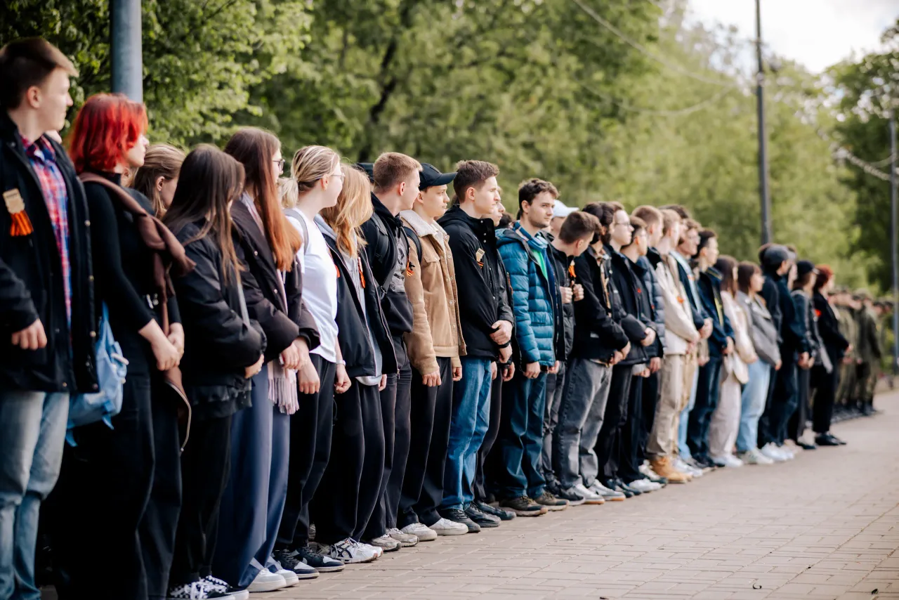Митинг 9 мая, кадр 3