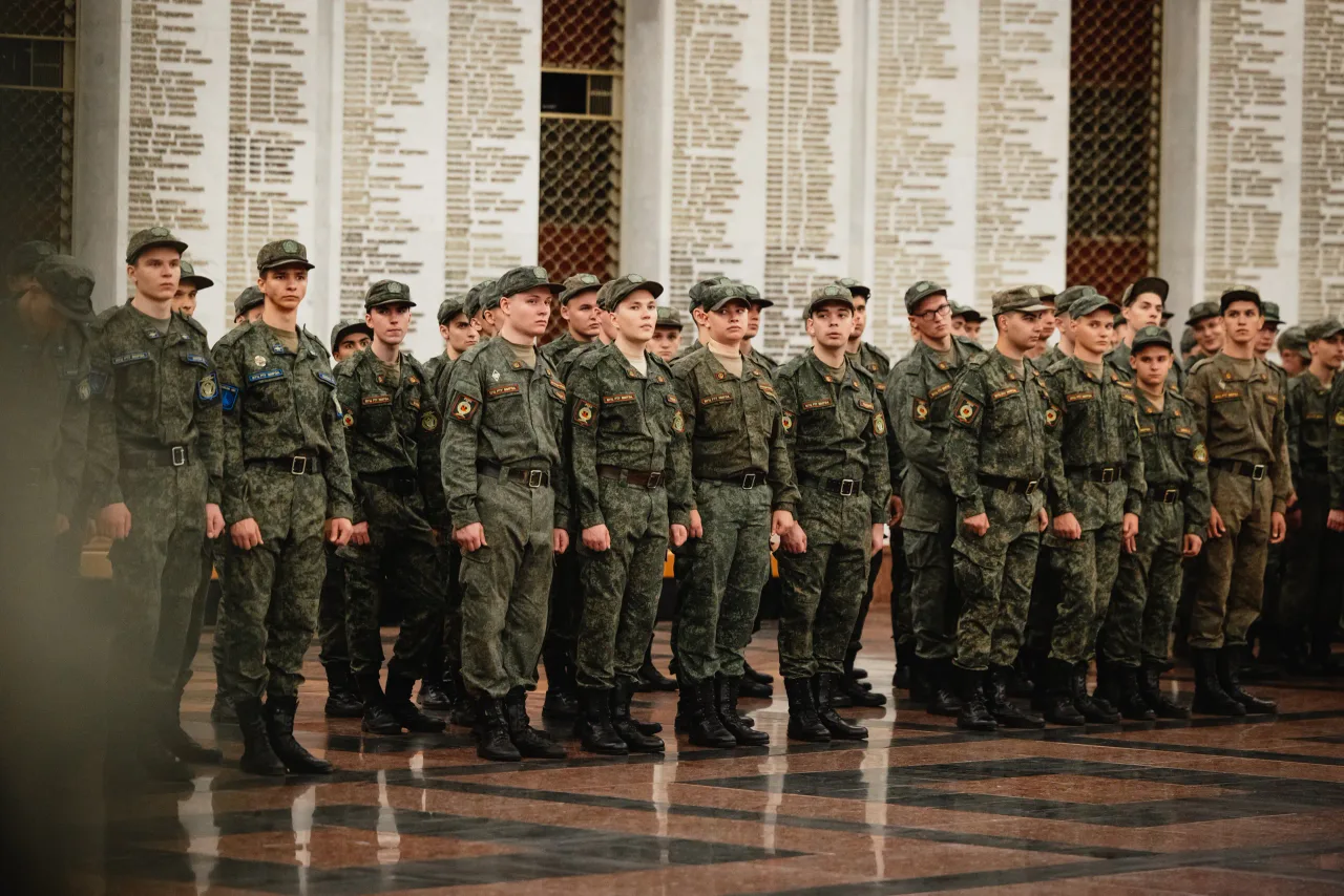 Вручение погон, кадр 21