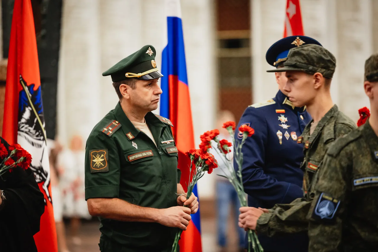 Вручение погон, кадр 22