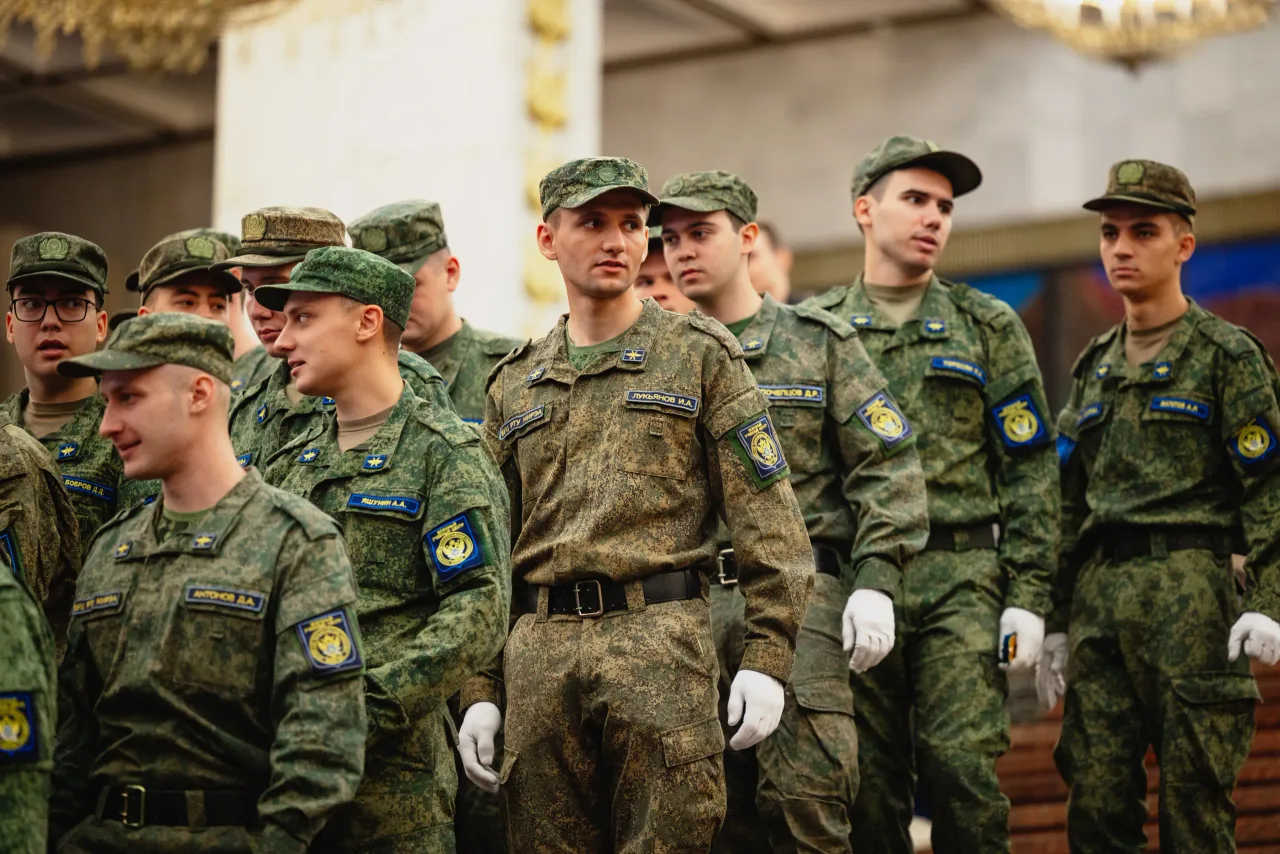 Вручение погон, кадр 25