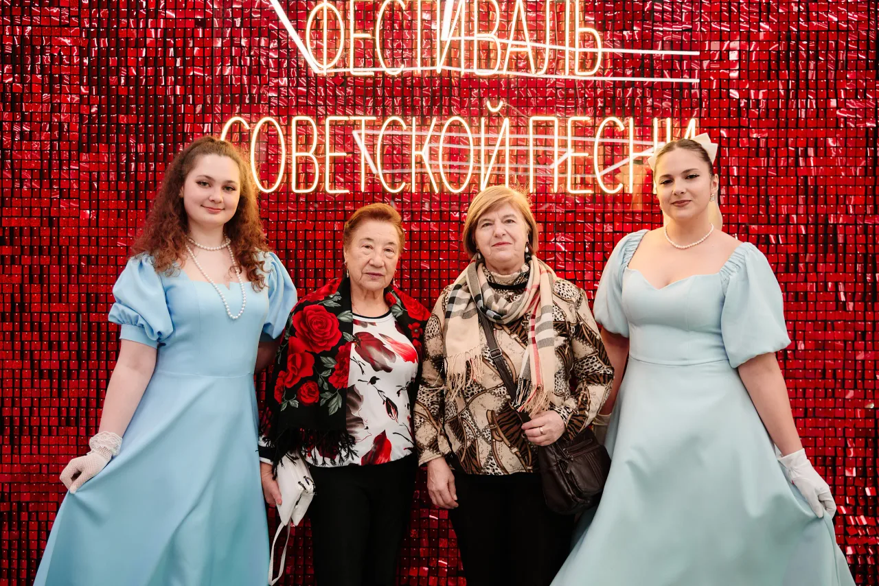Фестиваль советской песни, кадр 4